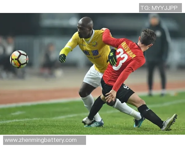 中甲申鑫迎战绿城争夺季后赛资格双方球员全力以赴展现最佳状态