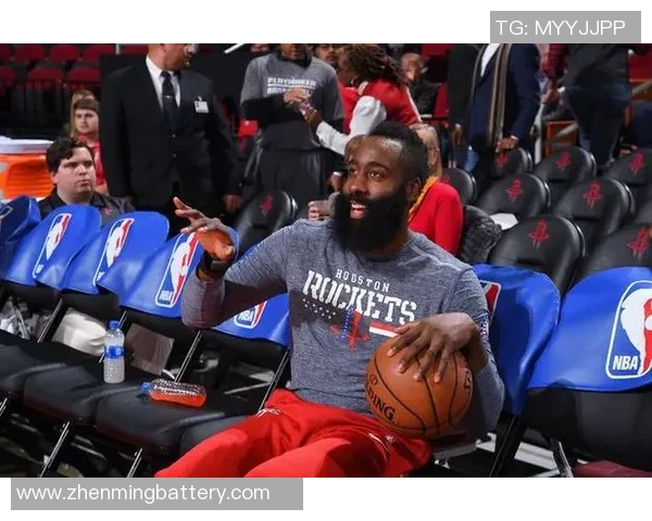 火箭队与蓝网激战正酣谁能在这场对决中笑到最后 火箭队与蓝网激战正酣谁能在这场对决中笑到最后