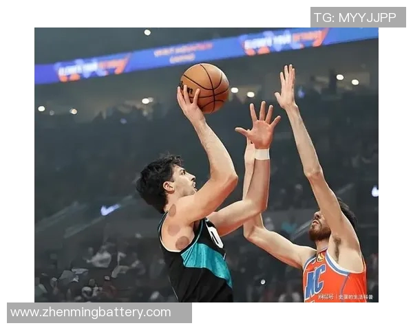 霍姆格伦复出首战大放异彩七记盖帽助雷霆重建成功 霍姆格伦复出首战大放异彩七记盖帽助雷霆重建成功