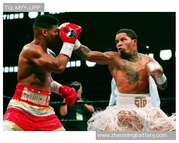 加西亚与戴维斯巅峰对决揭幕拳坛新篇章精彩瞬间回顾 加西亚与戴维斯巅峰对决揭幕拳坛新篇章精彩瞬间回顾