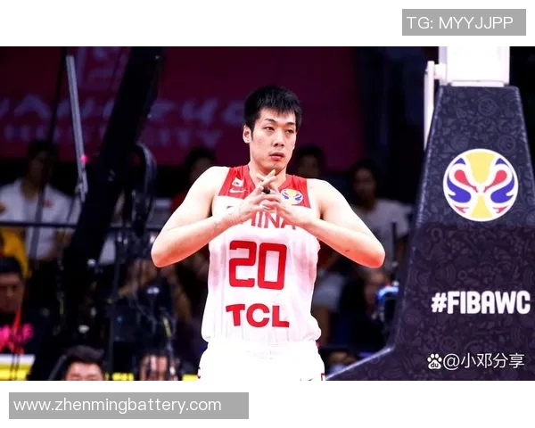 任骏飞引领球队奋勇争先展现篮球才华与团队精神的完美结合