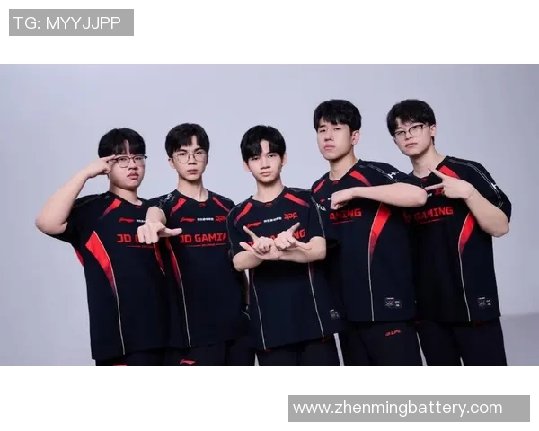 和平精英评论:深入分析JDG战队进攻策略的优缺点与未来改进方向 和平精英评论:深入分析JDG战队进攻策略的优缺点与未来改进方向