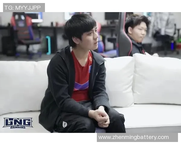 赛后分析：LNG与IG对决中的战术博弈与团队协作探讨