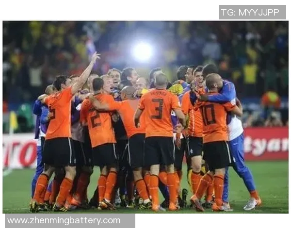 金士顿城与黑德堡的激烈对决揭示足球战术与团队精神的较量