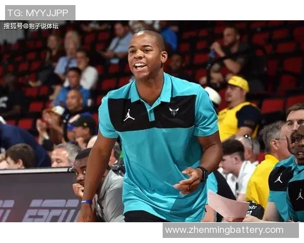 罗纳德篮球明星的传奇之路与辉煌成就探秘